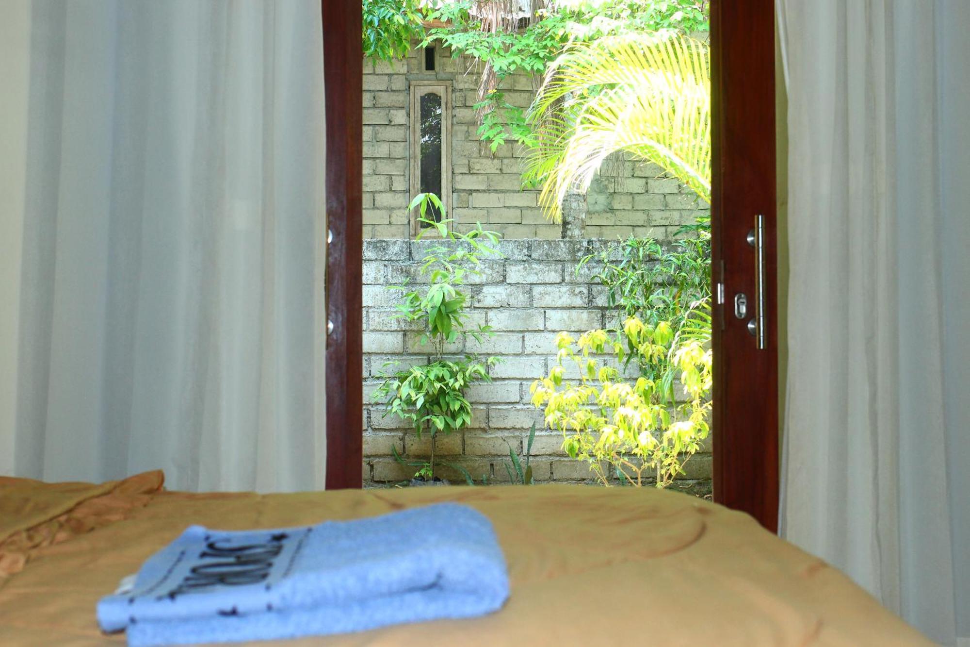 Three V Homestay Kuta  Ngoại thất bức ảnh