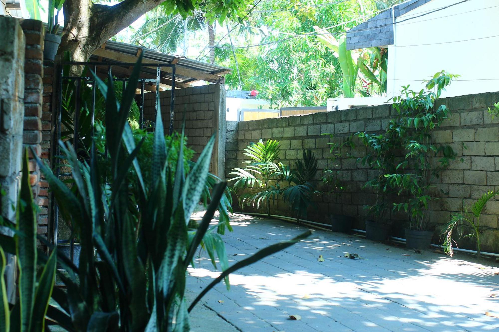 Three V Homestay Kuta  Ngoại thất bức ảnh