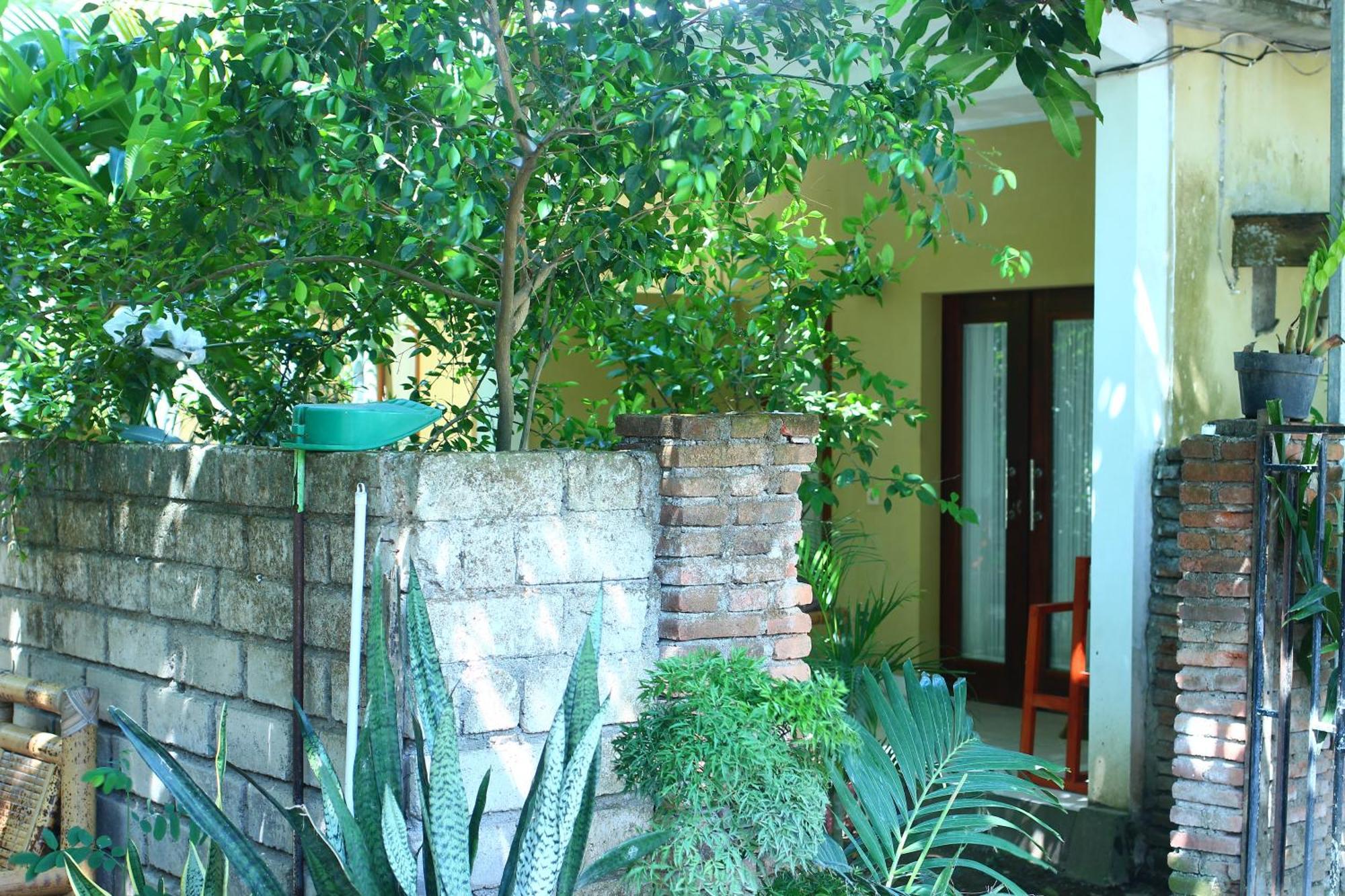Three V Homestay Kuta  Ngoại thất bức ảnh