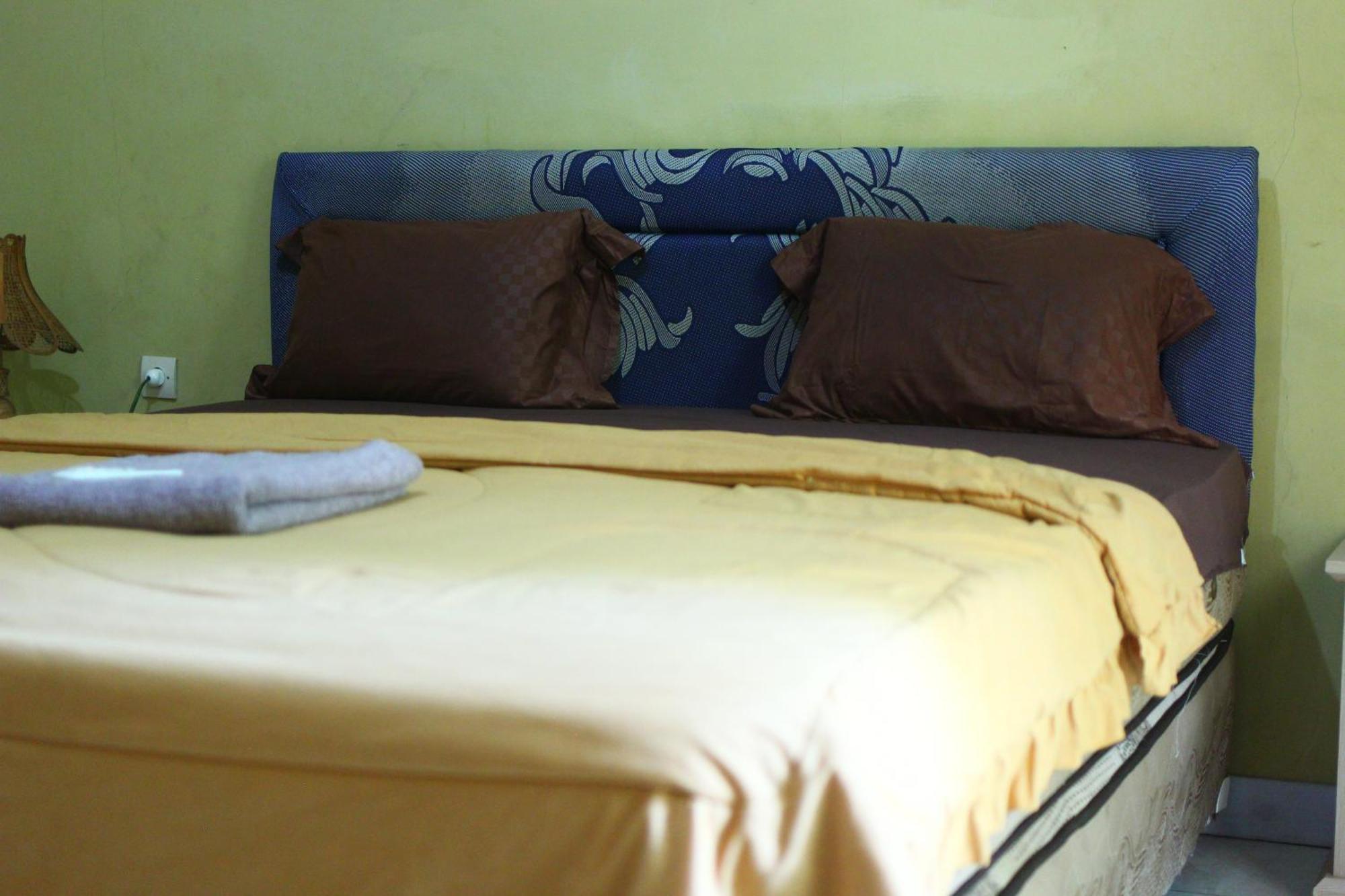 Three V Homestay Kuta  Ngoại thất bức ảnh