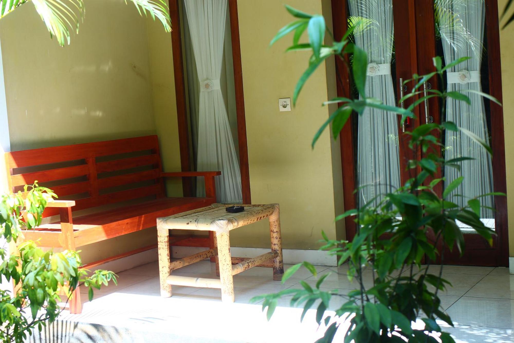 Three V Homestay Kuta  Ngoại thất bức ảnh