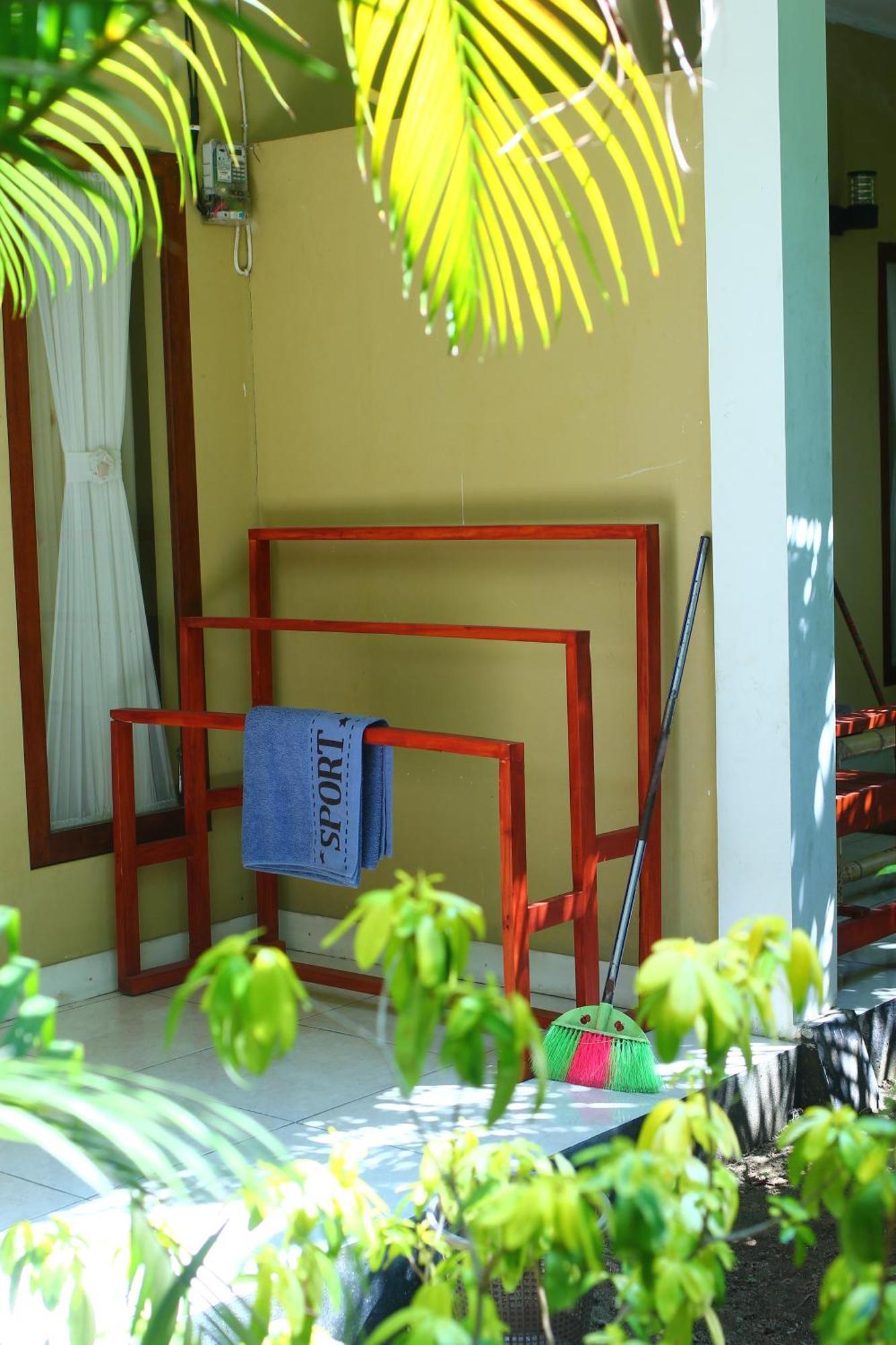 Three V Homestay Kuta  Ngoại thất bức ảnh