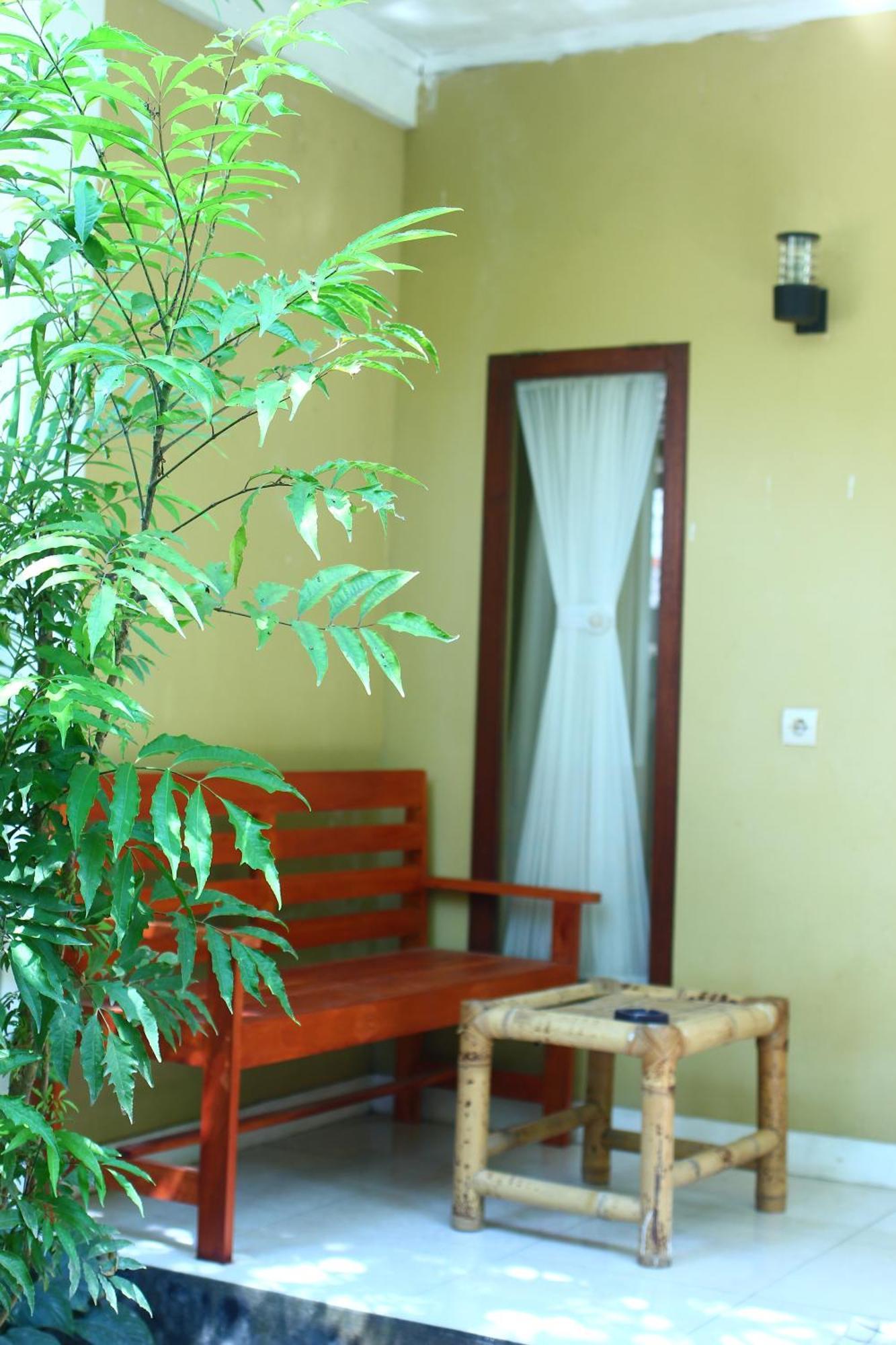 Three V Homestay Kuta  Ngoại thất bức ảnh